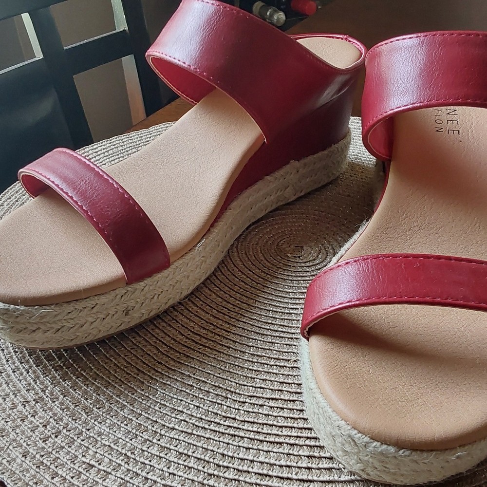 Elegant Red Leather Wedge Shoes
